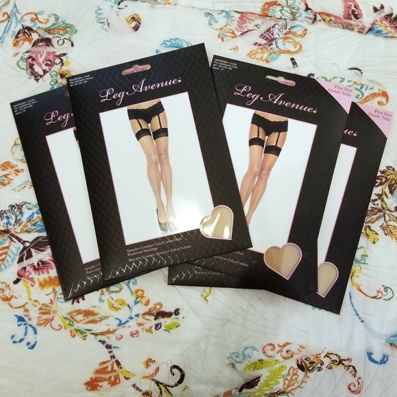 Leg Ave Cuban Heel Backseam Stockings NWT - Picture 3 of 8